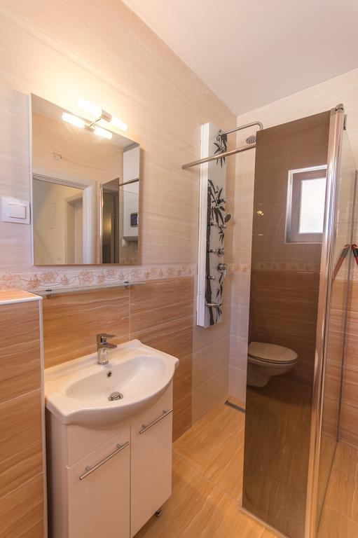 נובליה Villa Tina מראה חיצוני תמונה
