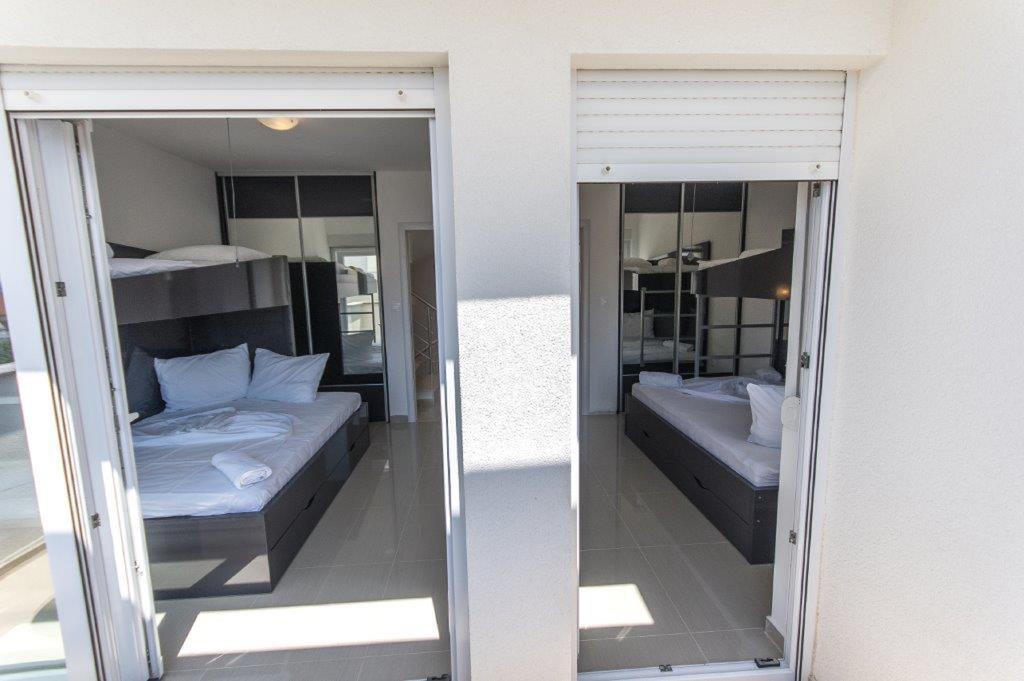 נובליה Villa Tina מראה חיצוני תמונה